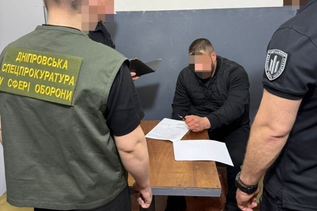 Побиття побратима на шикуванні на Дніпропетровщині: обвинувальний акт щодо військовослужбовця скеровано до суду