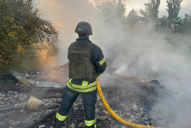 Понад десять разів ворог атакував три райони Дніпропетровщини безпілотниками та артилерією