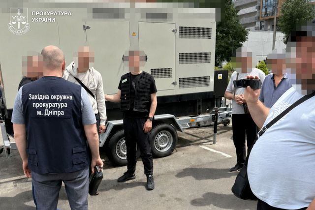 На Дніпропетровщині судитимуть чоловіка, який за $25 000 обіцяв «домовитись» про рішення ВЛК