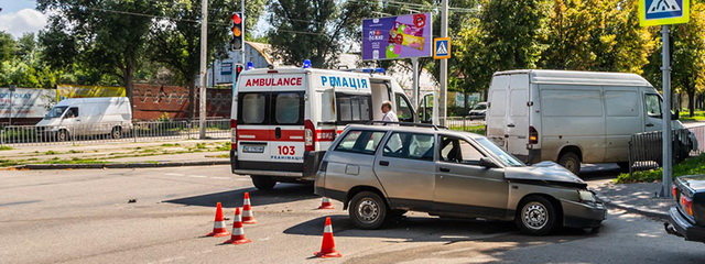    Lada   Mercedes:  