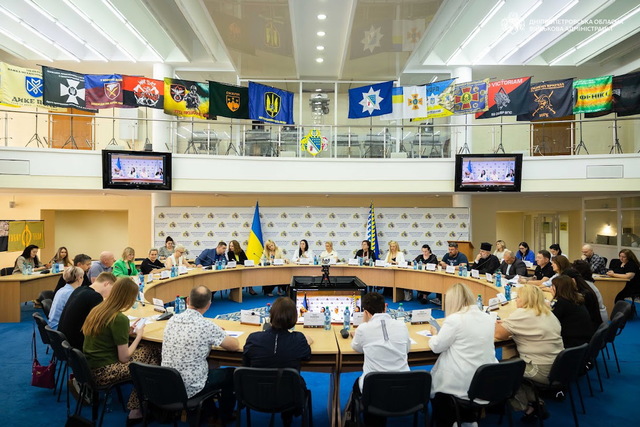 На Днепропетровщине презентовали Закон Украины «О наставничестве»