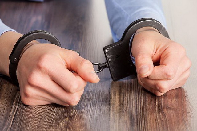 Майже 1,4 тисяч правоохоронців отримали підозри у справах ДБР про зраду та співпрацю з ворогом