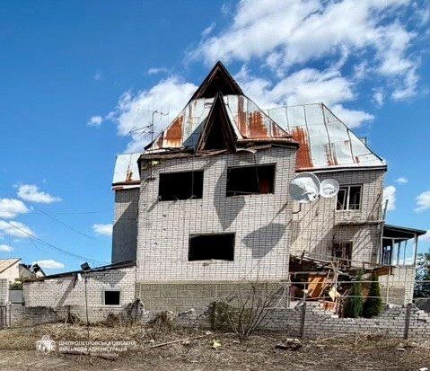 Два человека получили ранения из-за вражеской атаки на Павлоград
