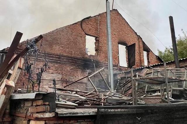 Три людини поранено. Ворог атакував два райони області ракетами, безпілотниками та артилерією