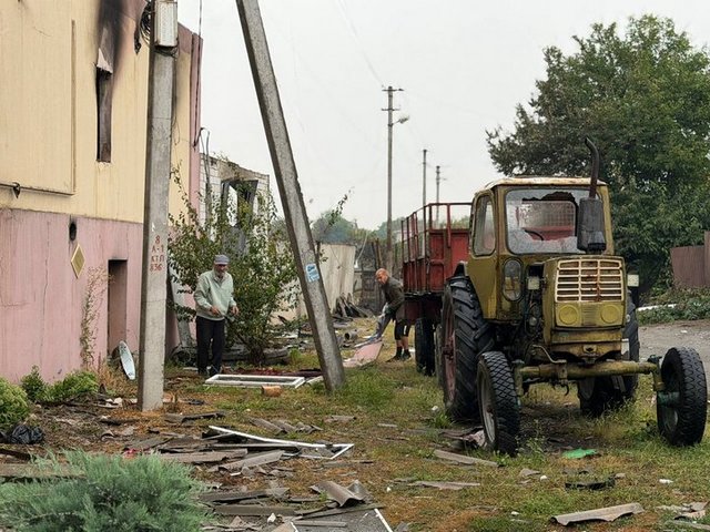 Жителі долають наслідки вибуху. Суспільне Дніпро Що розповіли свідки про вибух у Піщанці