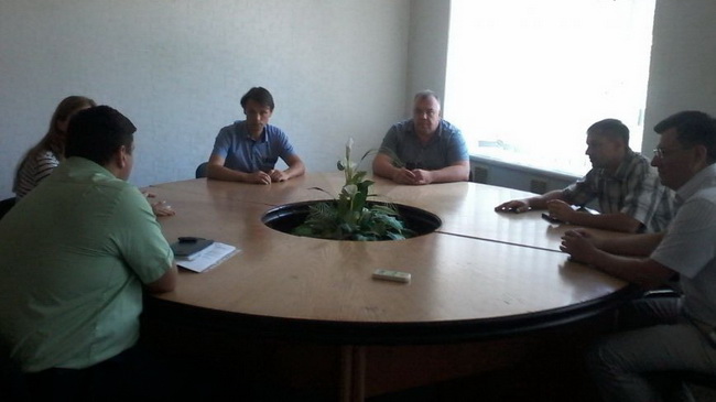 Фото: www.5692.com.ua В Каменском городском совете состоялось заседание комиссии по вопросу взаимодействия с потребителями «Днепропетровскгаза»