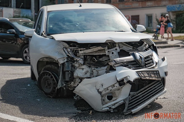       Renault  Polestar ( )