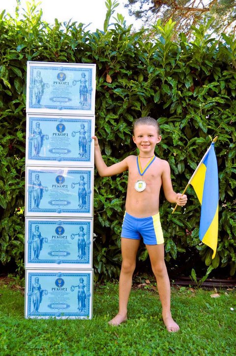 7-річний атлет з Дніпропетровщини встановив п’ять нових національних рекордів!