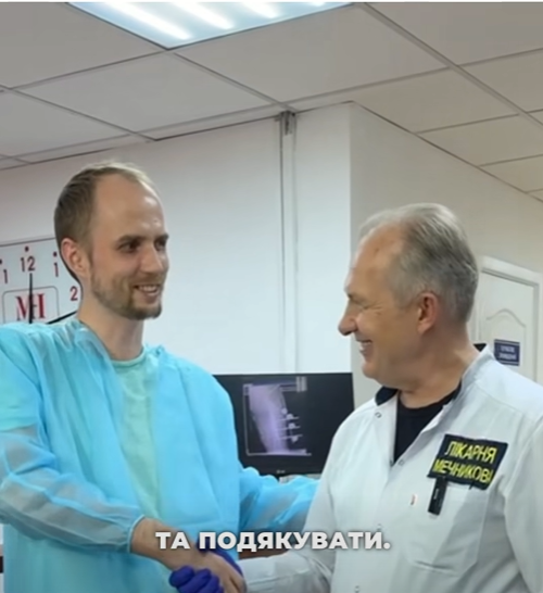 Він вижив у самому епіцентрі вибуху у Дніпрі ворожого дрону…