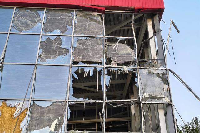 Двоє людей поранено. Понад 10 разів ворог атакував 4 райони безпілотниками, артилерією та авіабомбами