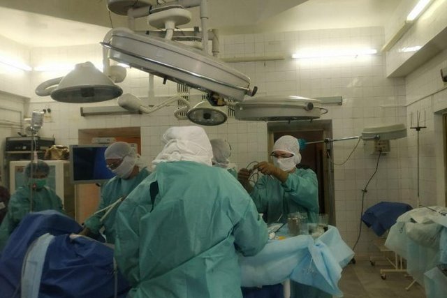 Больницы будут работать по новым правилам в зависимости от уровня воздушной угрозы