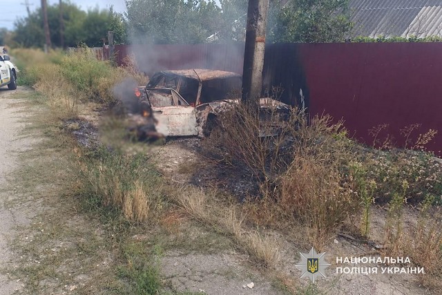 В Никополе оккупанты попали дроном в гражданское авто — водитель погиб на месте