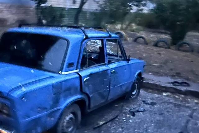 Один человек ранен. Враг ночью атаковал Никопольщину беспилотниками и артиллерией