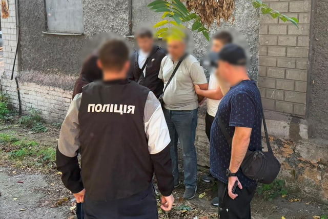 1500 долларов за перевод в тыловое подразделение: в Днепре полиция задержала военнослужащего ТЦК
