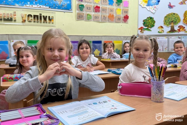 Украинский язык, творчество и подготовка к школе. В Днепре показали, как проходят занятия для дошкольников