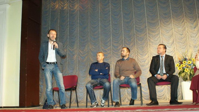 ������������� ����������� ������� ������ ������������ � ��������� ������������� ���� ����λ