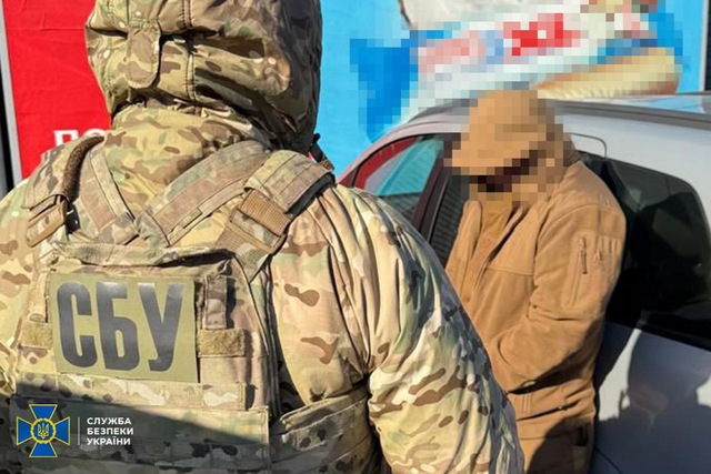 Керівник охорони одного з провідних університетів Дніпра коригував російські удари по Дніпропетровщині