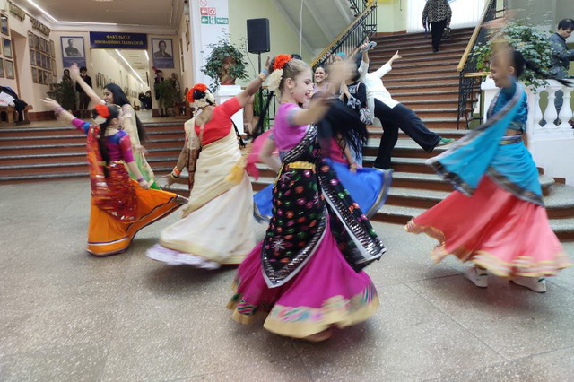 Индийская культура показала себя во всей красе