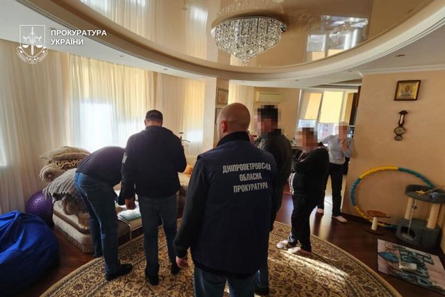 Перерегистрировал бизнес по законодательству рф и получил 6,4 млн грн дохода - дело совладельца завода из Луганска направлено в суд