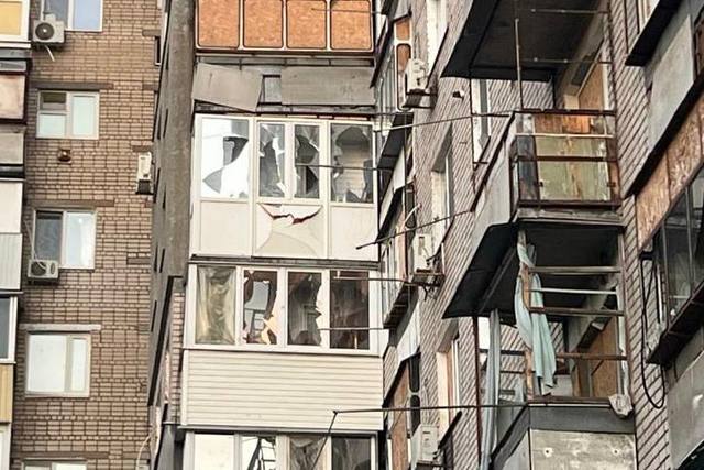 Более 10 раз враг атаковал три района области. Бил артиллерией и беспилотниками