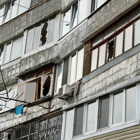 Разбиты окна в двух больших многоэтажках на Победе, — мэр Днепра прокомментировал утреннюю атаку по городу