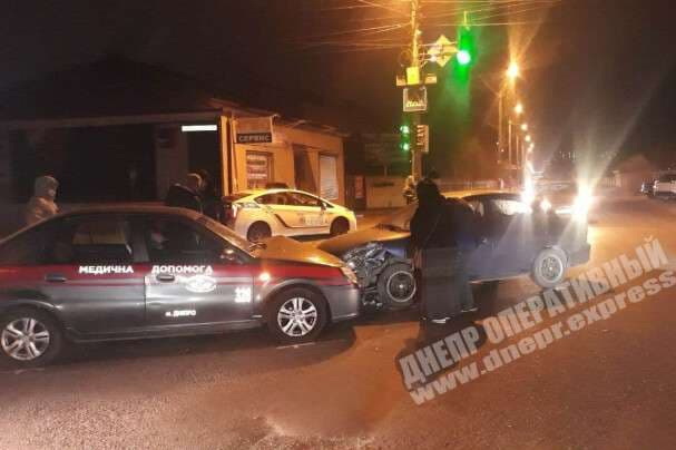      Geely    Kia:   