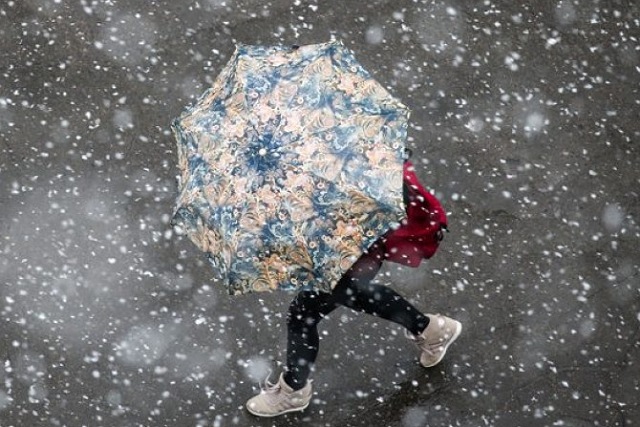 До 10 сантиметров снега и гололедица: жителей Днепра и области предупредили об ухудшении погоды