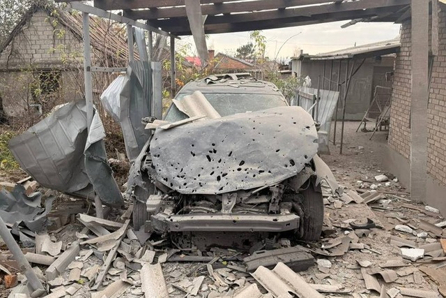 Днем оккупанты атаковали три района Днепропетровщины