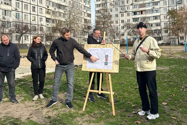 К проектированию двора на ж/м Левобереженый-3 привлекли жителей и урбанистов