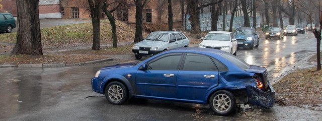     Toyota  Chevrolet:     