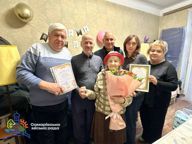 Ще одна мешканка Дніпропетровщини відзначила 100-річний ювілей