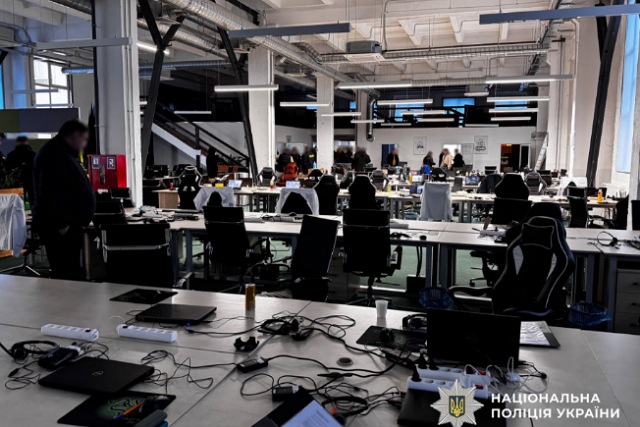 � ������ �����������  ����������������� ������������� ����, ������� �������� ����������� ����� �� 50 000 000 ������ 