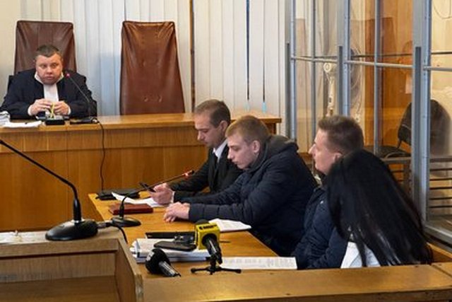 Судове засідання у справі ДТП, в якій загинула 10-річна дівчинка, Дніпро, 16 грудня 2025 року. Суспільне Дніпро ДТП, в котором погибла 10-летняя девочка: в Днепре рассмотрели дело обвиняемого пассажира авто