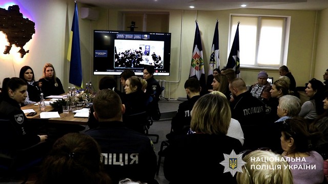 Розыск продолжается непрерывно: следователи Днепропетровщины встретились с семьями пропавших без вести военных