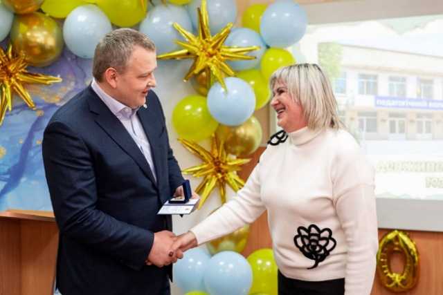 ������������ �������������� ������� ��������� 100 ���