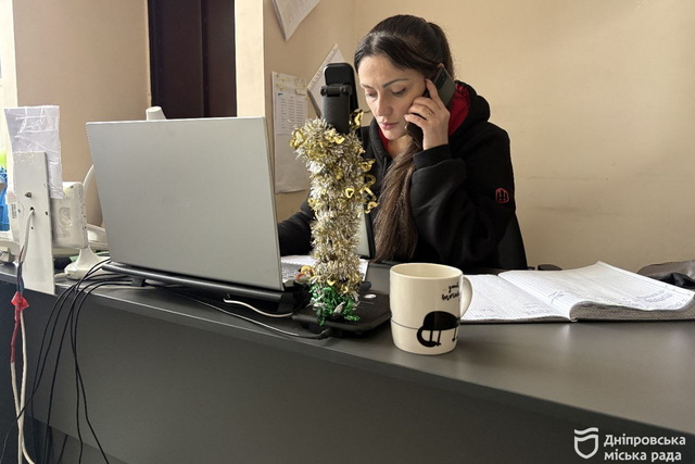 В Днепре диспетчеры «Теплоэнерго» остаются на связи 24/7 даже на праздники